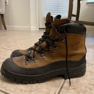 Danner 10.5 Boots